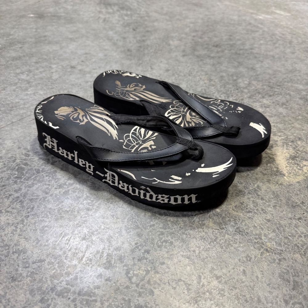 Harley Davidson Sandals Women 9 Black Platform Flip Flops Gothic Logo Tribal